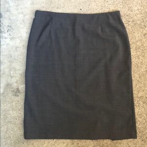 Sarah Jessica Parker - Grey Pencil Skirt - SZ 12